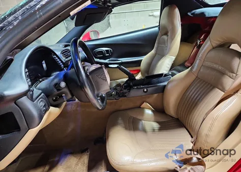 2001 Chevrolet Corvette из США, поврежденный, VIN 1G1YY32G315103353